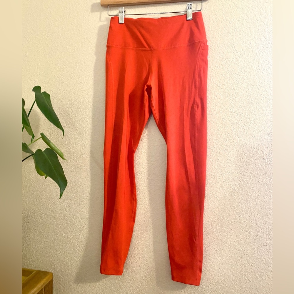 Women’s Nike Dri Fit 7/8 Leggings - Picture 4 of 8